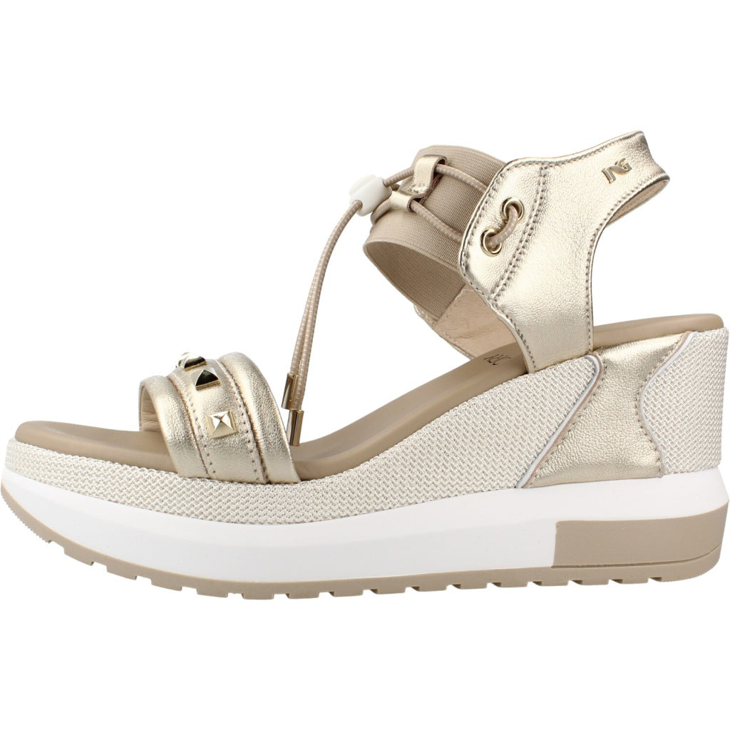 NERO GIARDINI ED en color ORO (2)