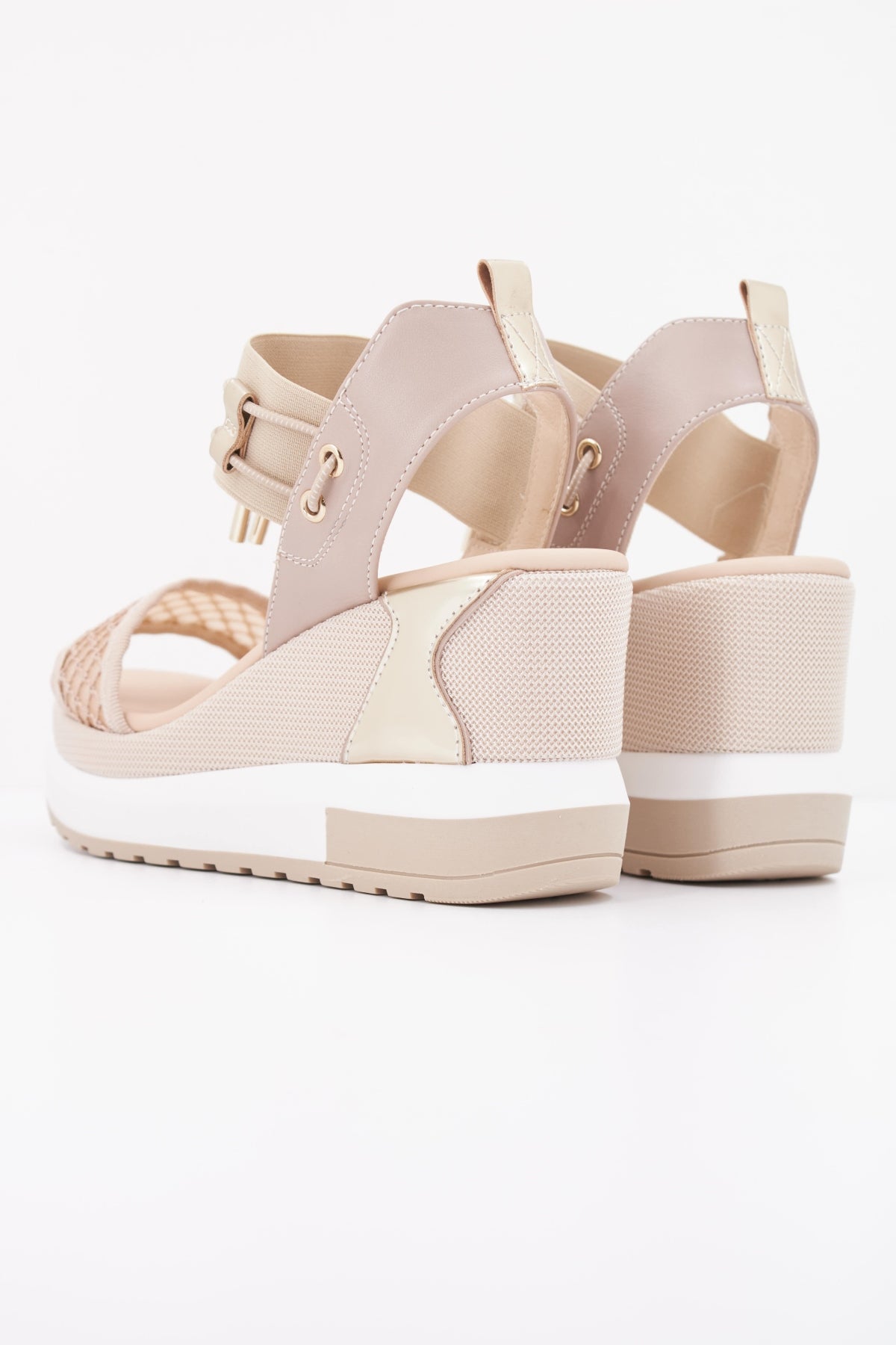 NERO GIARDINI ED en color NUDE (4)