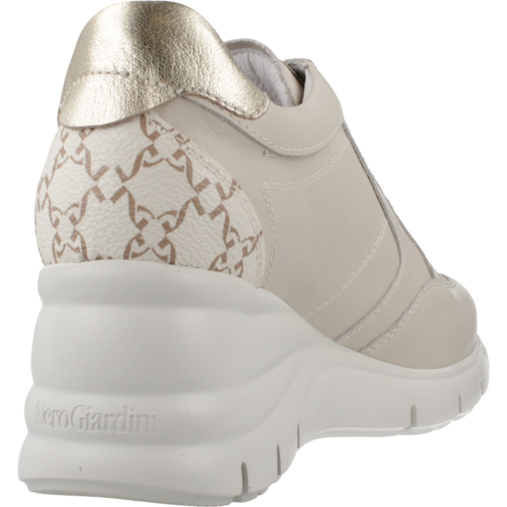 NERO GIARDINI ED en color BEIS (3)