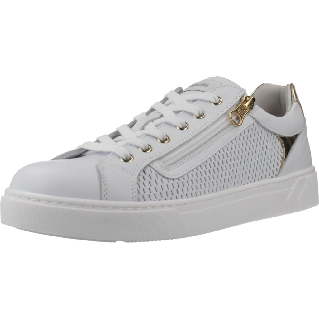 NERO GIARDINI ED en color BLANCO (1)