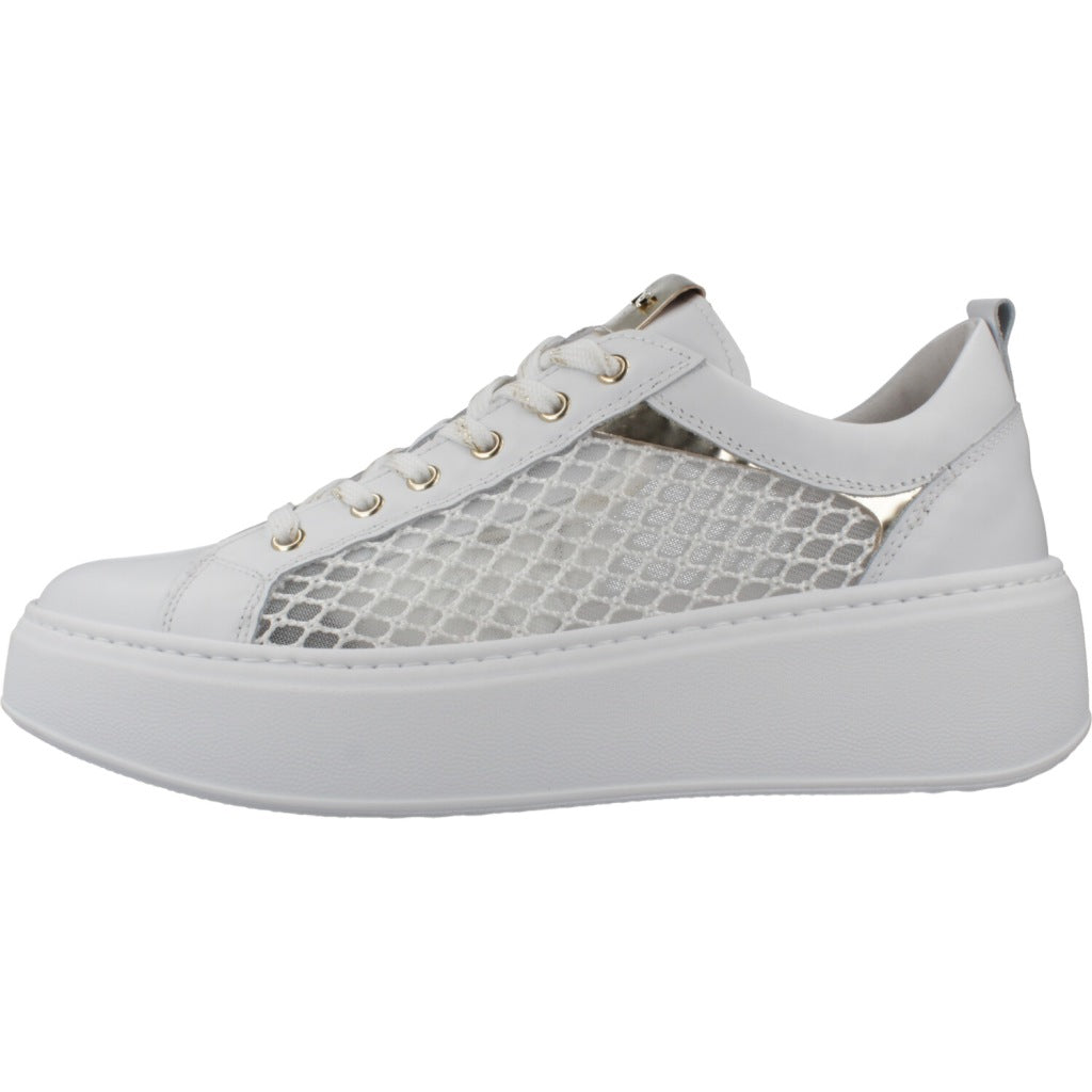 NERO GIARDINI ED en color BLANCO (2)