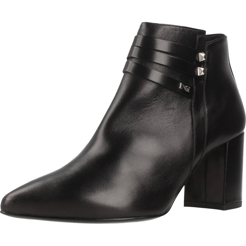 NERO GIARDINI ADE en color NEGRO (1)
