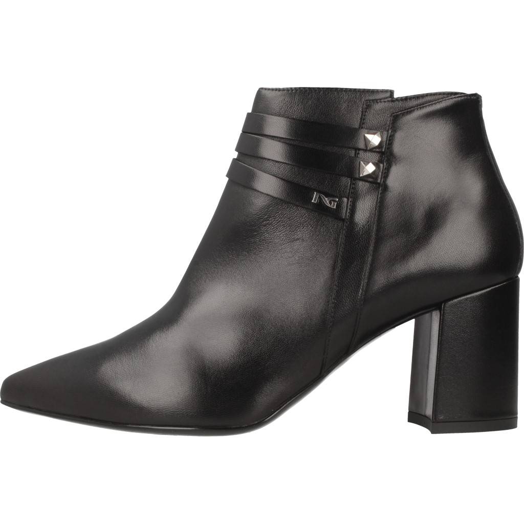 NERO GIARDINI ADE en color NEGRO (2)