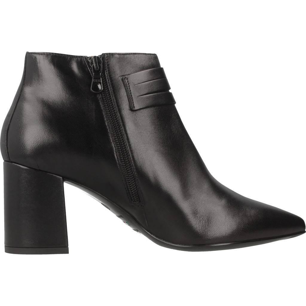 NERO GIARDINI ADE en color NEGRO (4)