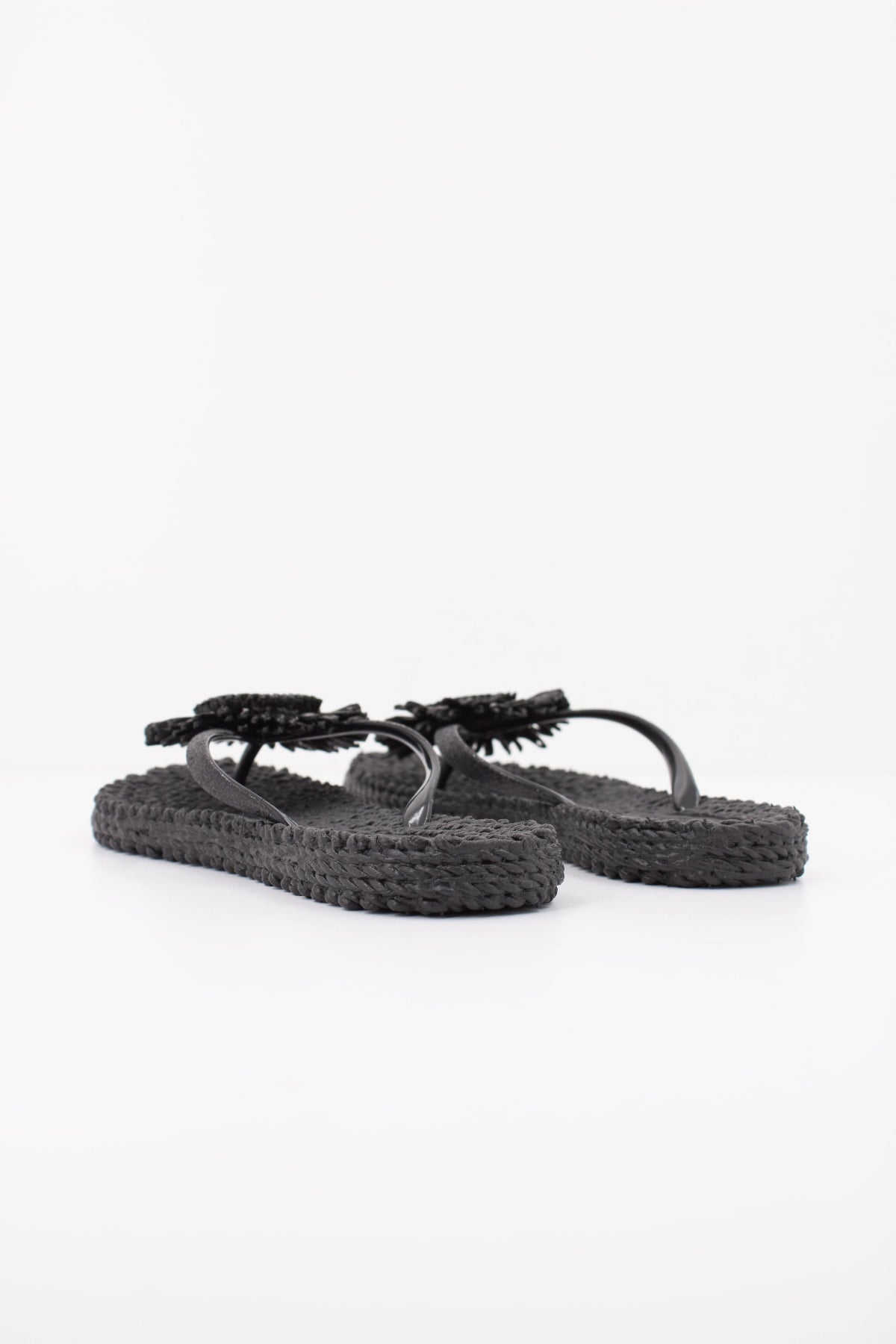 ILSE JACOBSEN CHEERFULF en color NEGRO (4)
