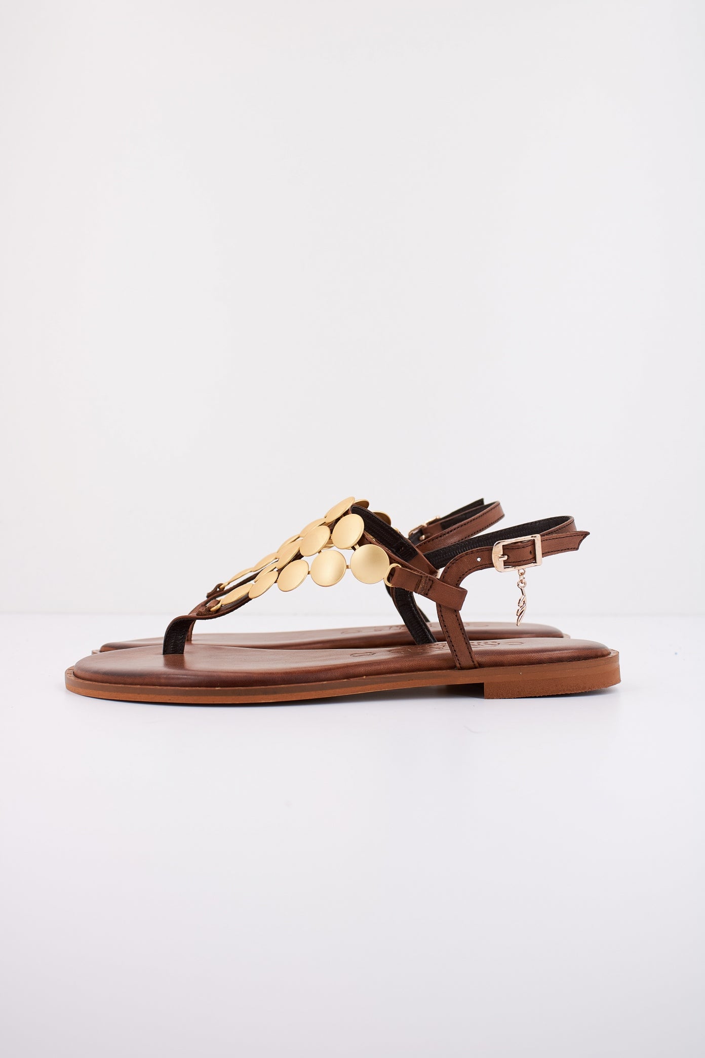 CARYATIS C en color MARRON (1)