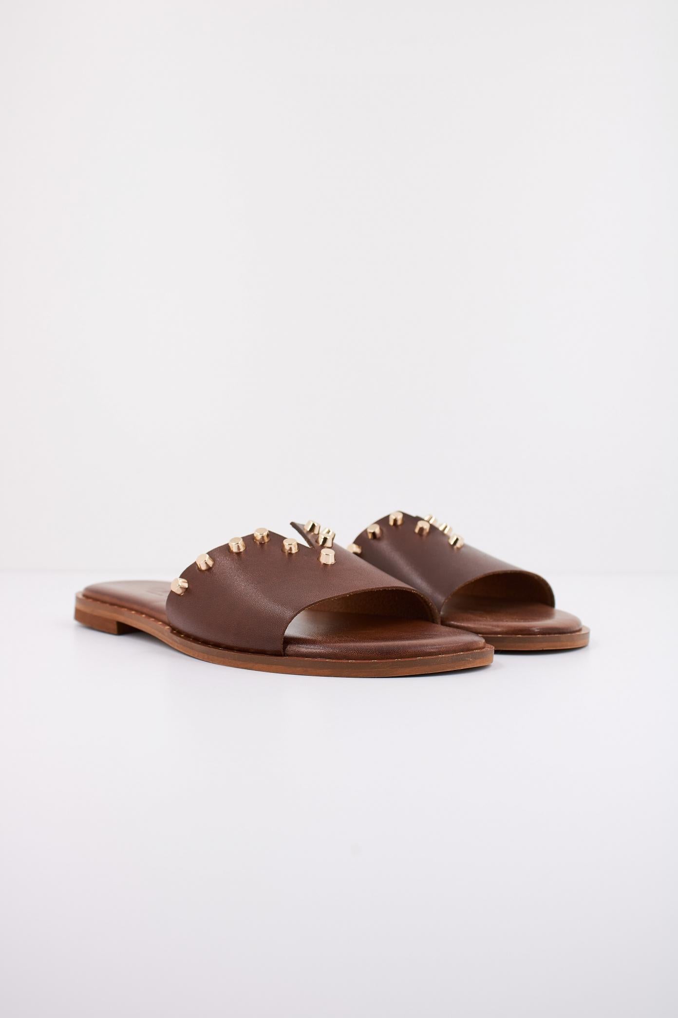CARYATIS C en color MARRON (2)