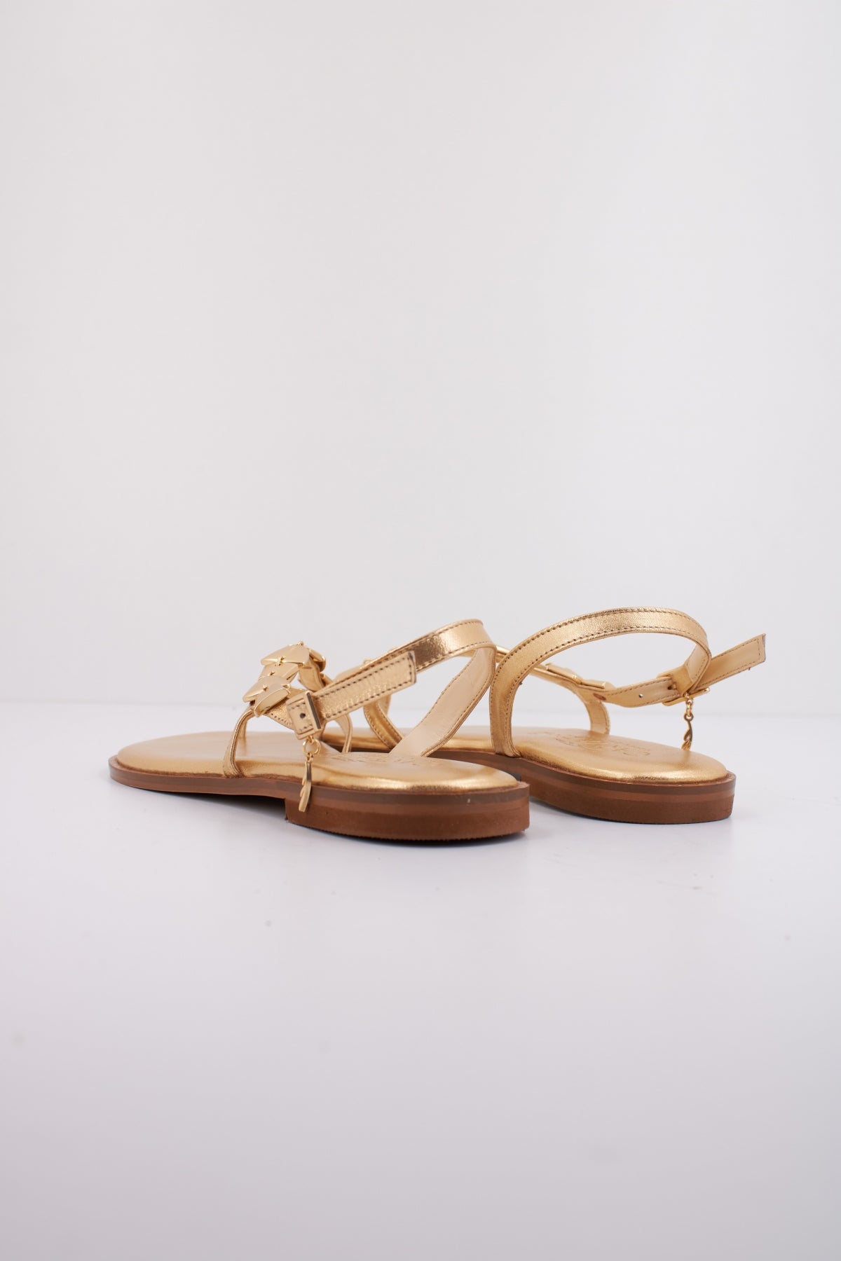 CARYATIS C en color ORO (4)