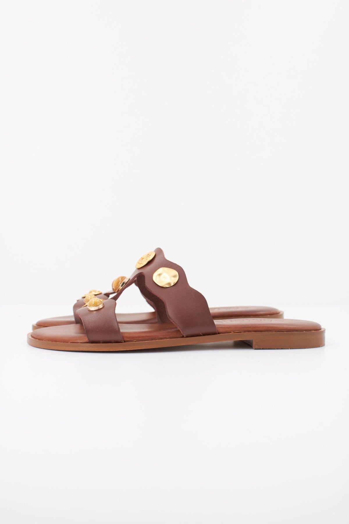 CARYATIS CALLIOPE en color MARRON (1)
