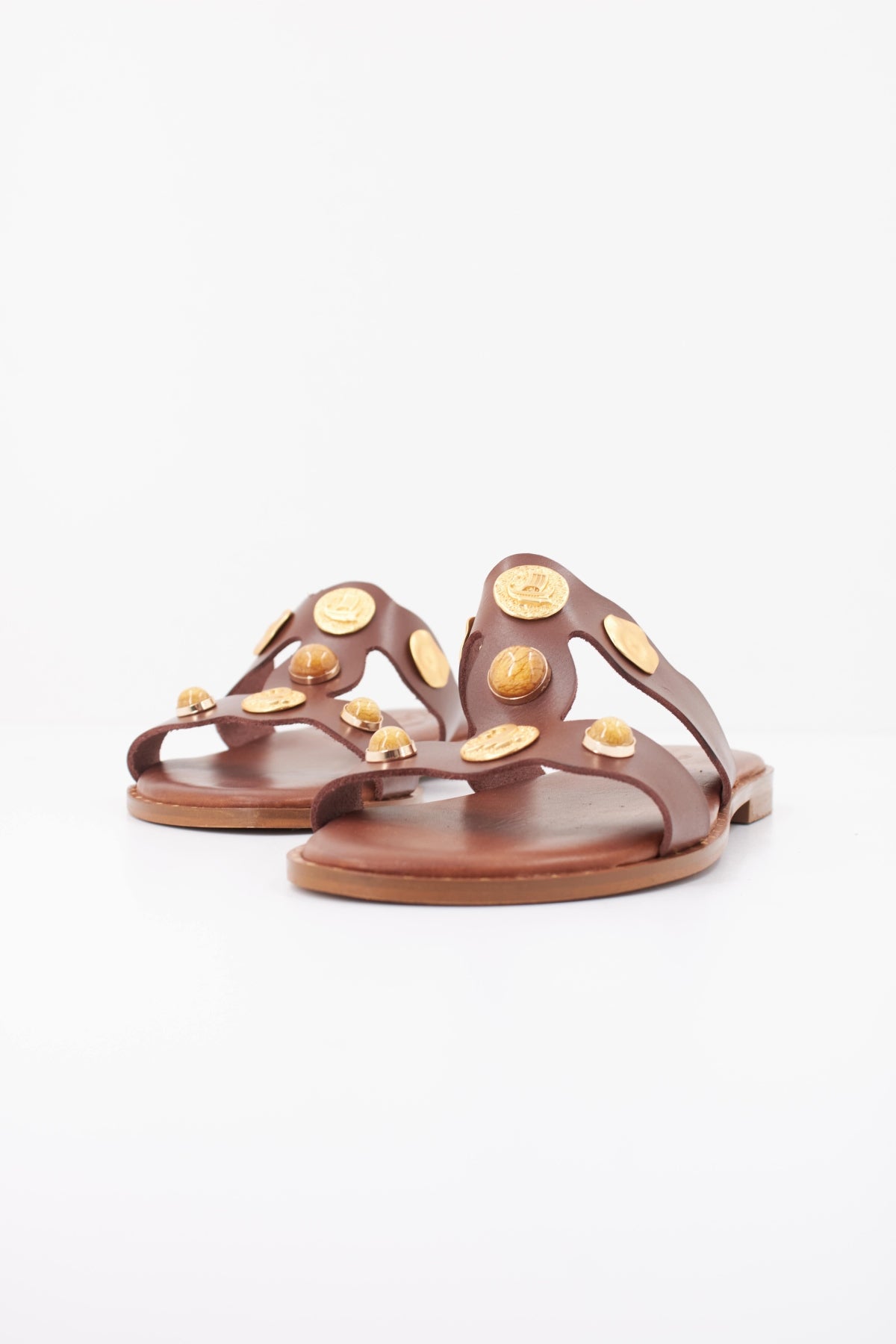 CARYATIS CALLIOPE en color MARRON (2)