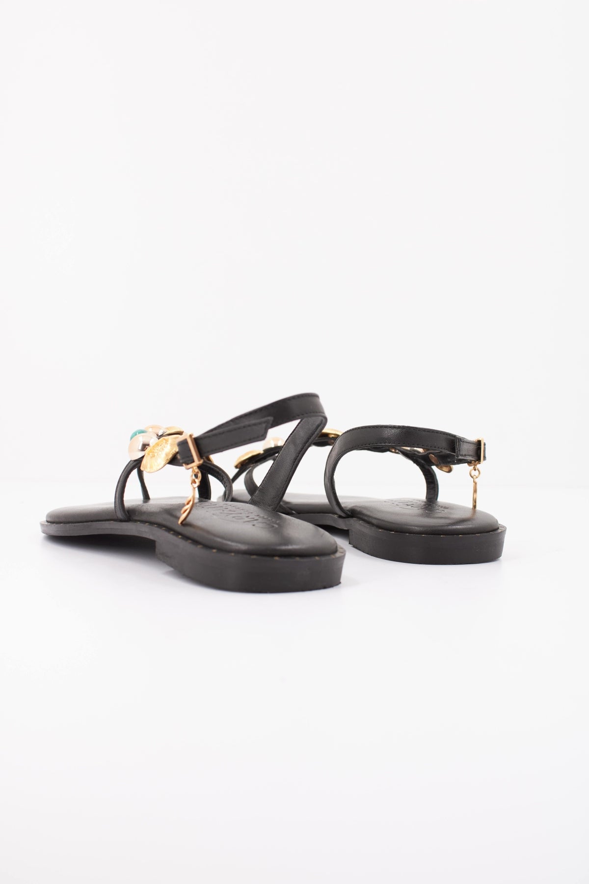 CARYATIS AGNES en color NEGRO (4)
