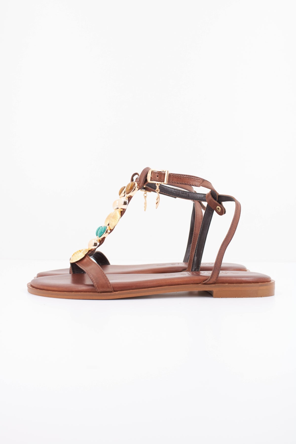 CARYATIS MARGARITA en color MARRON (1)