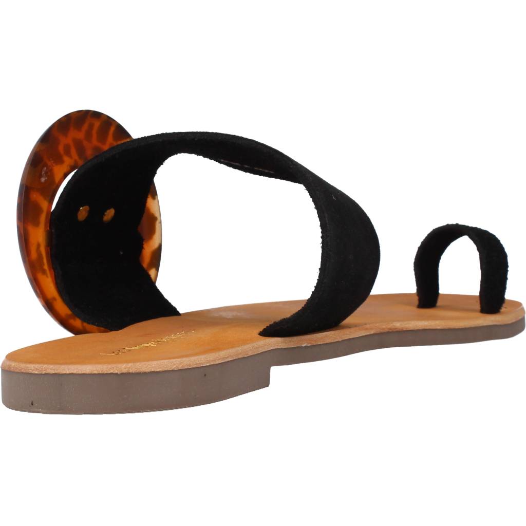 LES TROPEZIENNES PAU en color NEGRO (3)