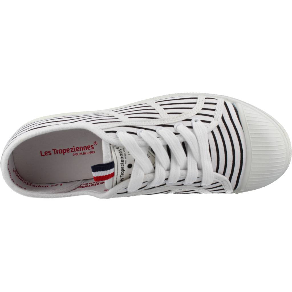 LES TROPEZIENNES CANDLE en color BEIS (7)