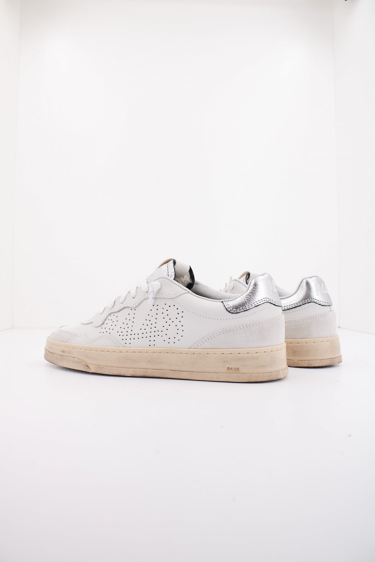 P BALIW en color BLANCO (3)