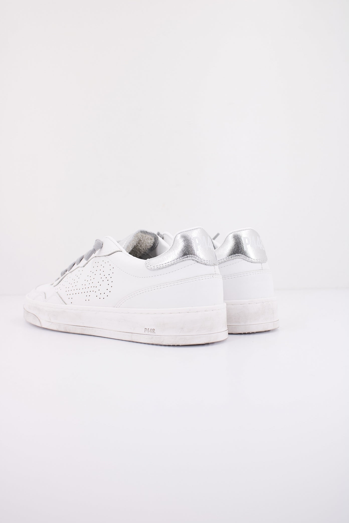 P BALIW en color BLANCO (4)