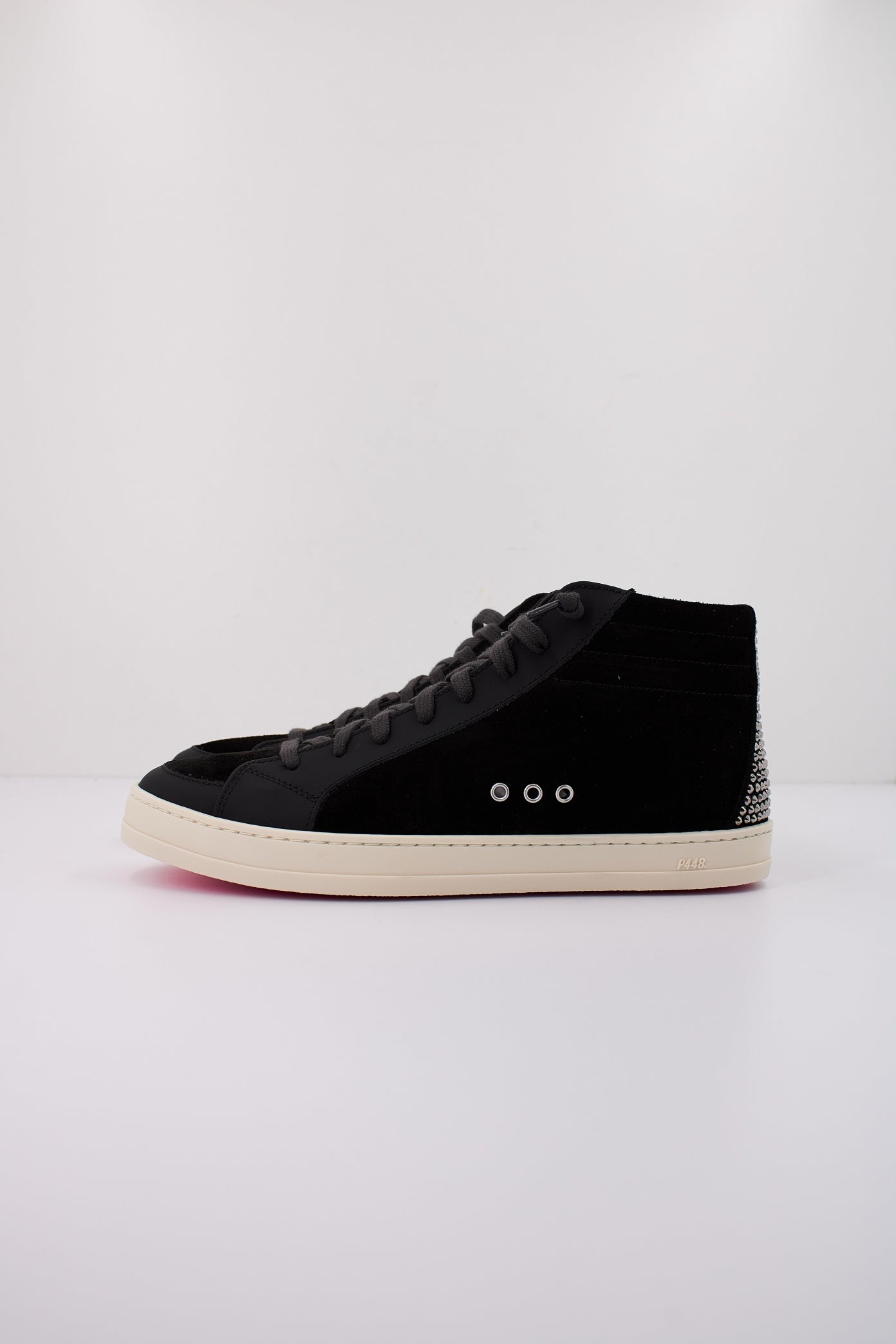 P SKATEW en color NEGRO (1)