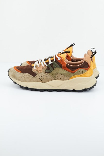 FLOWER MOUNTAIN YAMANO en color MARRON (1)