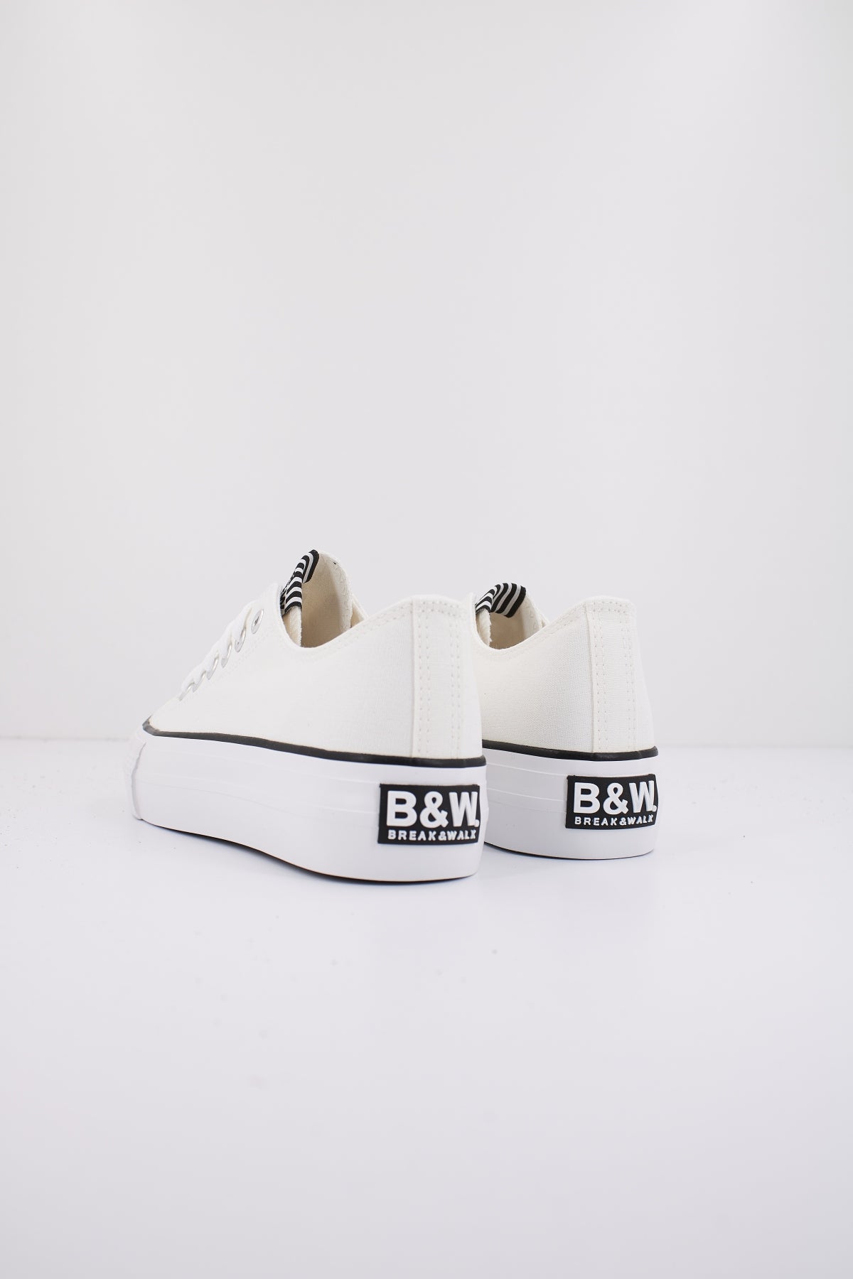 BREAK & WALK BJSH en color BLANCO (3)