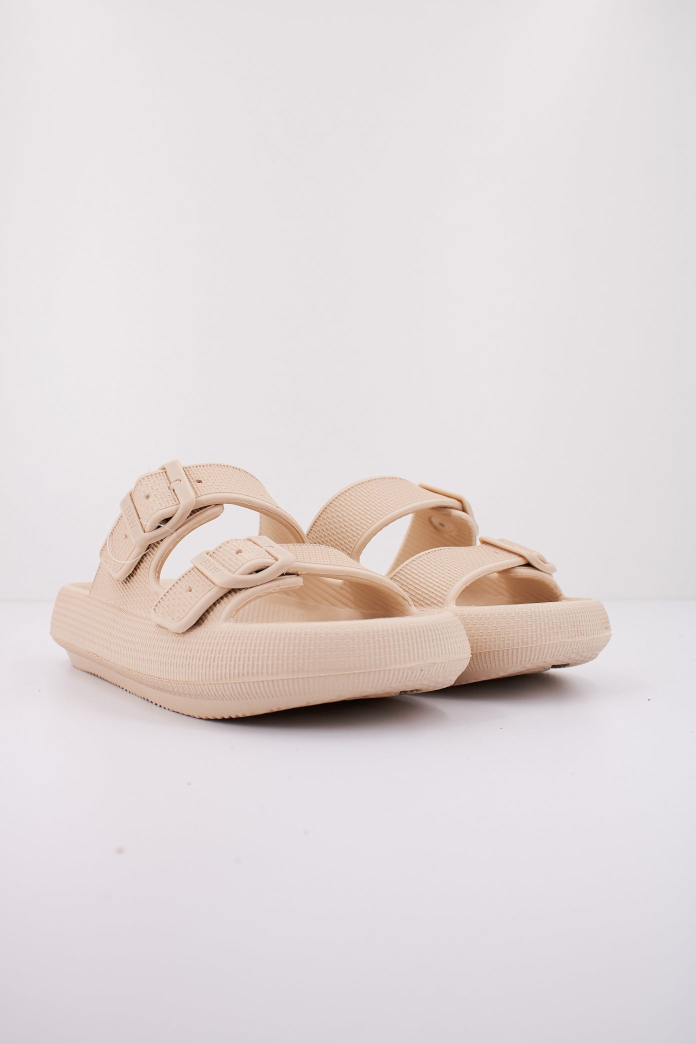 BREAK & WALK BJSH en color BEIS (2)