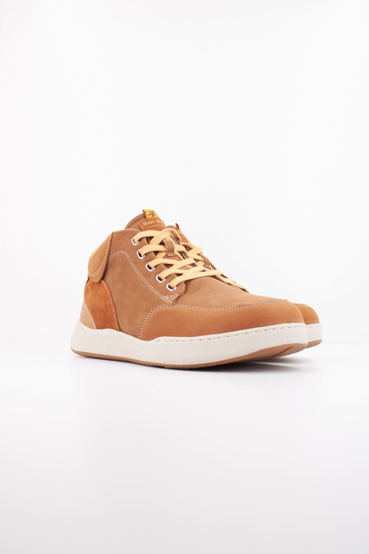 SUNNI SABBI SENZO en color MARRON (2)
