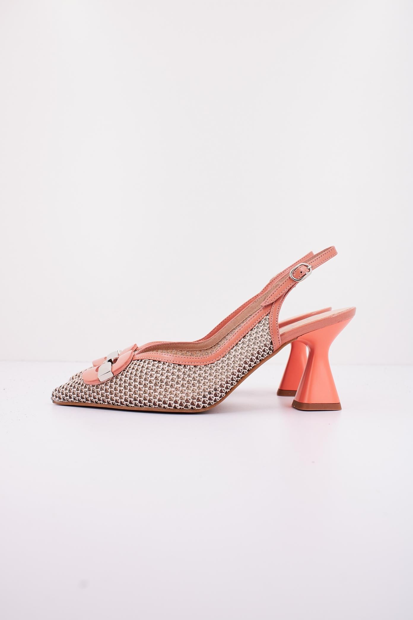 DIBIA D en color MARRON CLARO (1)