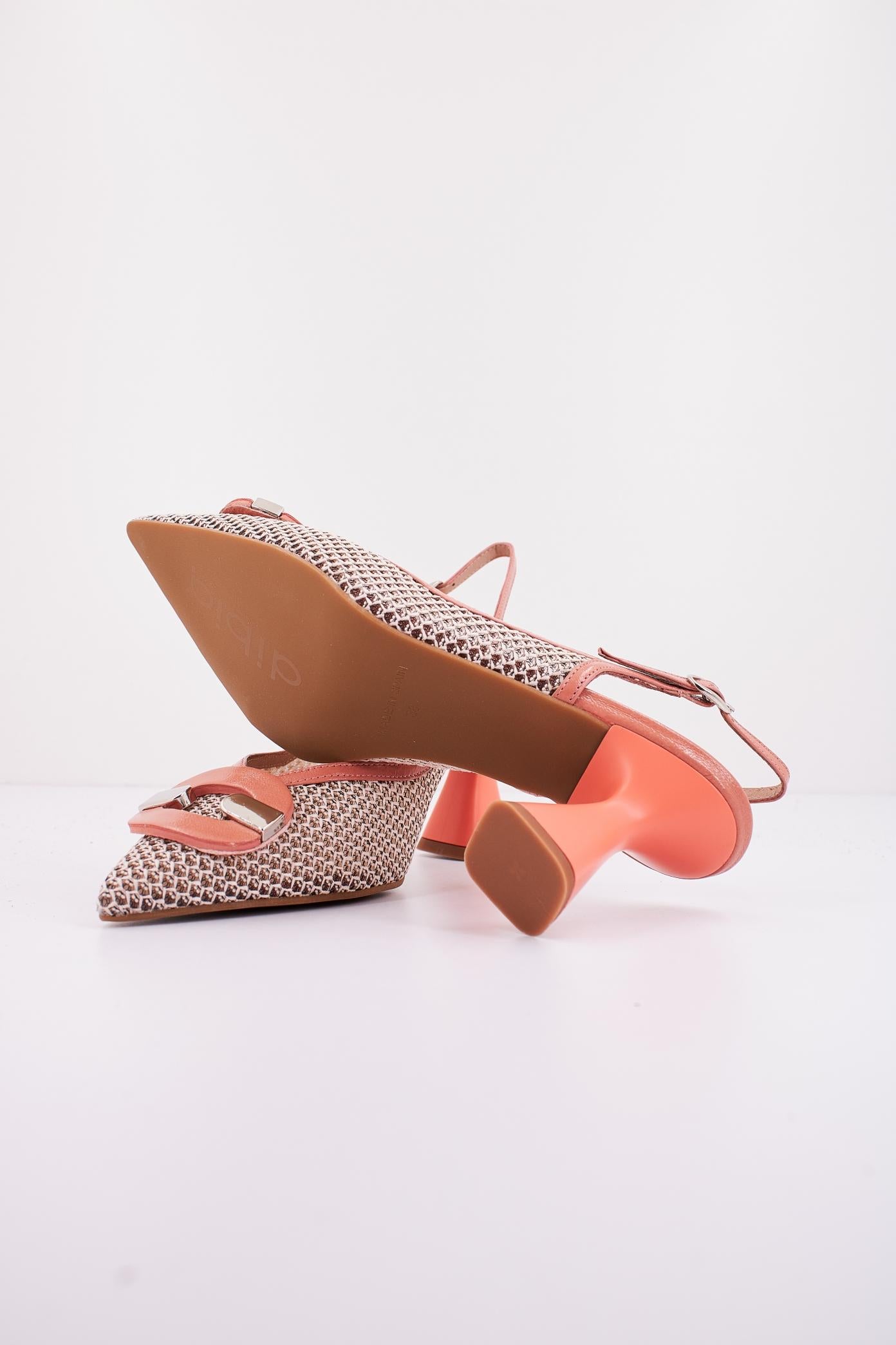 DIBIA D en color MARRON CLARO (4)