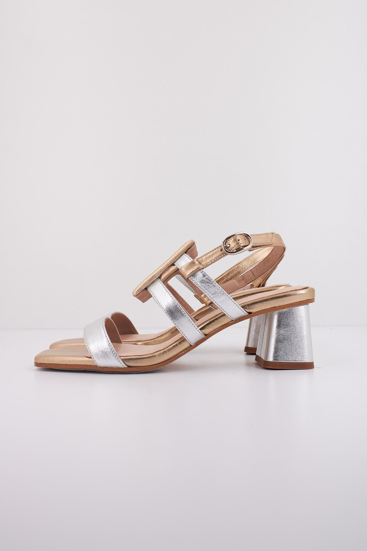 DIBIA D en color PLATA (1)