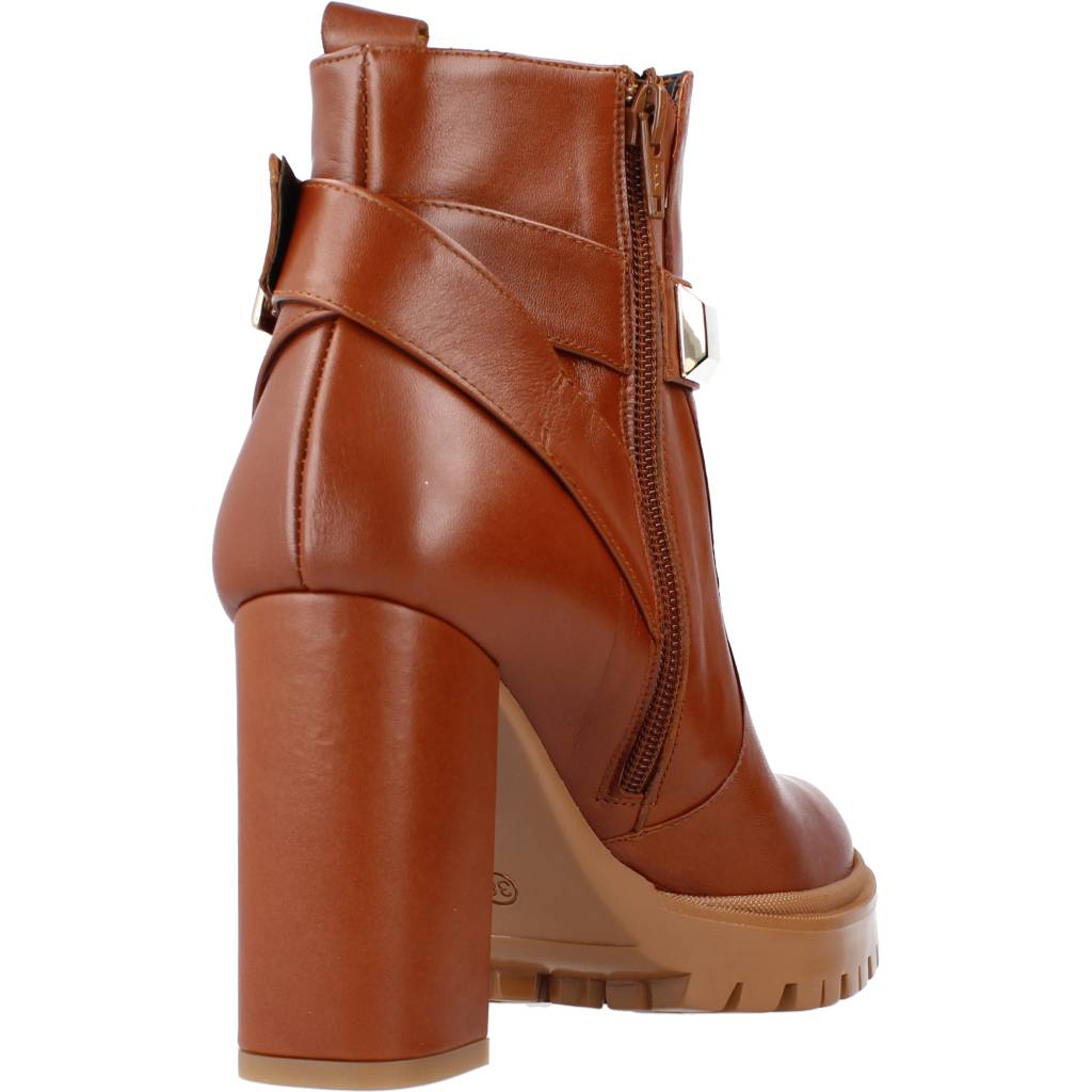 LODI OSLO en color MARRON (3)