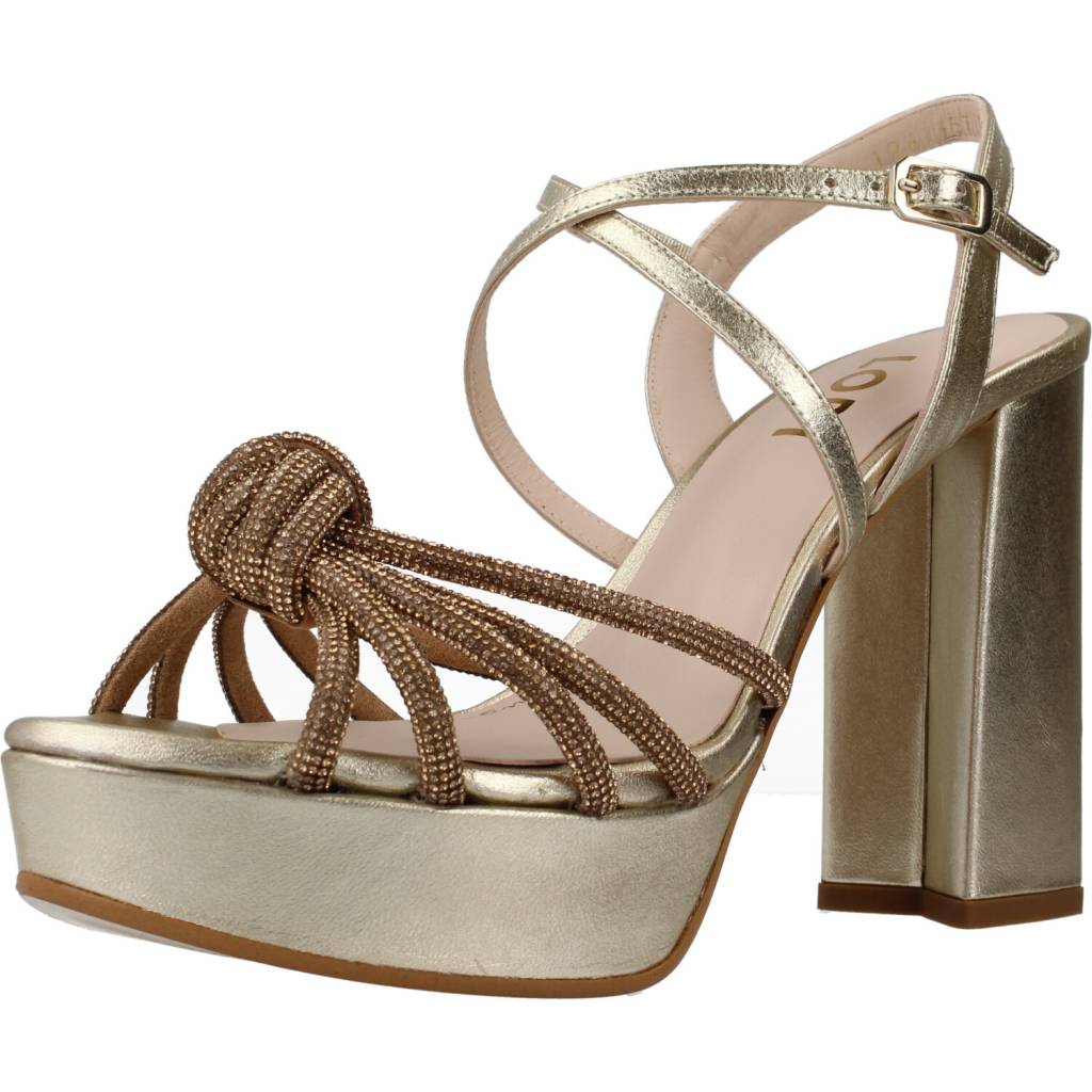 LODI TUXUR en color ORO (1)