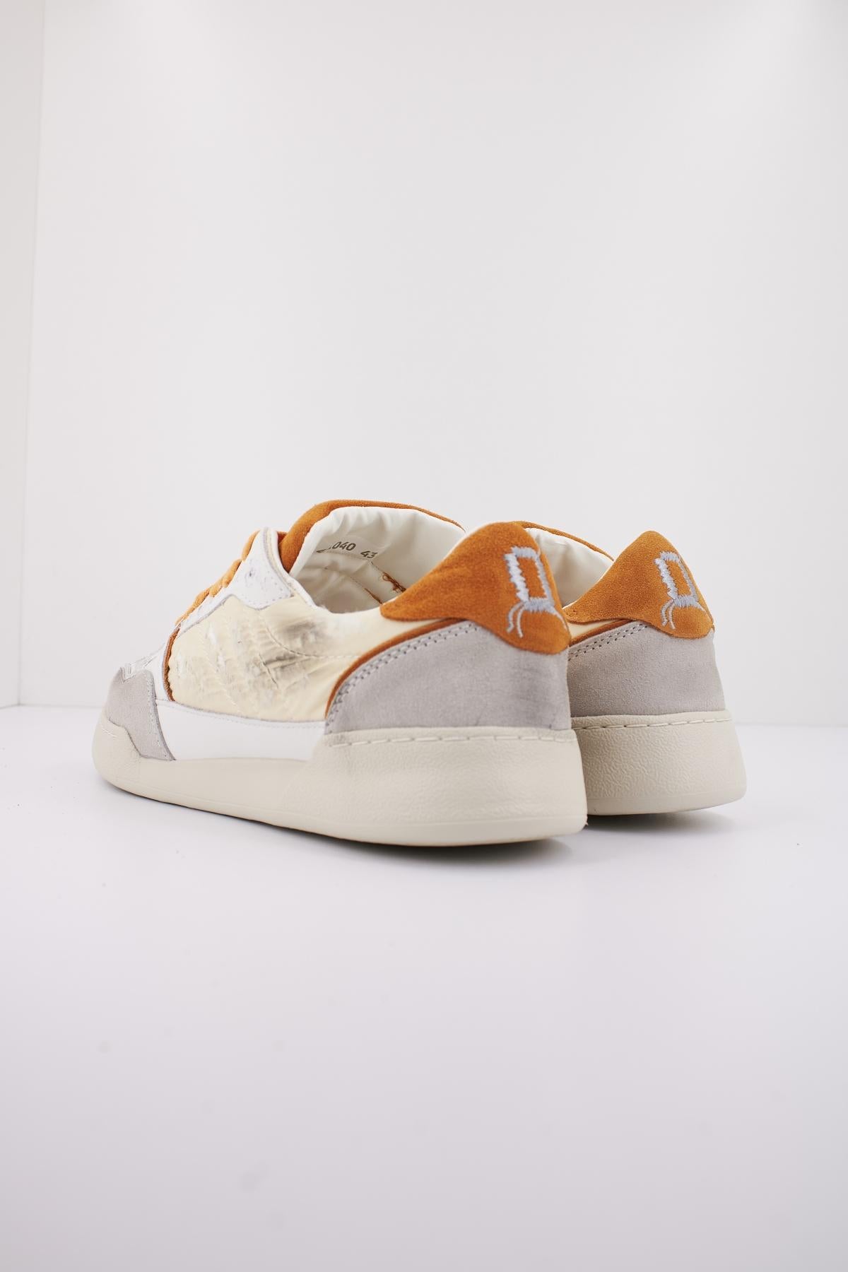 MONO WAY CHUCK en color NARANJA (3)