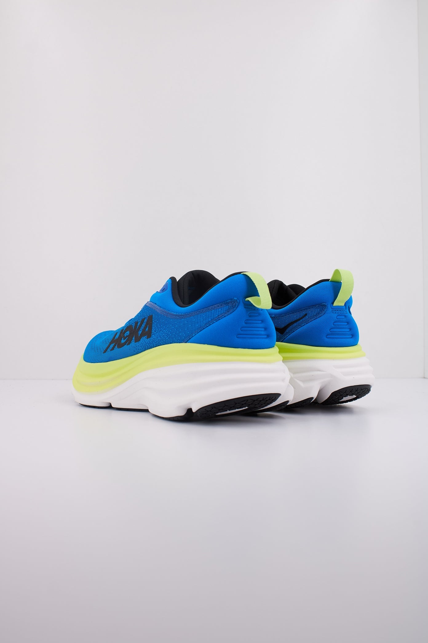 HOKA BONDI en color AZUL (4)