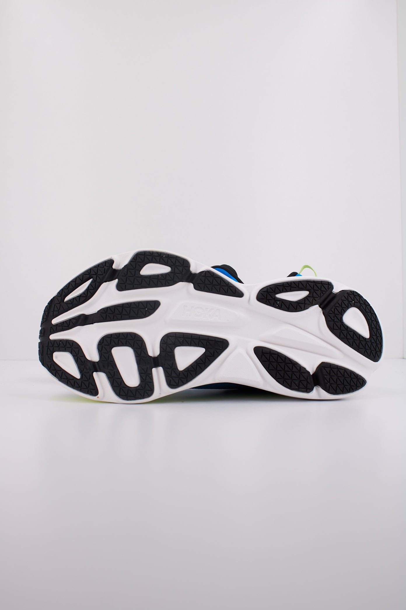 HOKA BONDI en color AZUL (5)