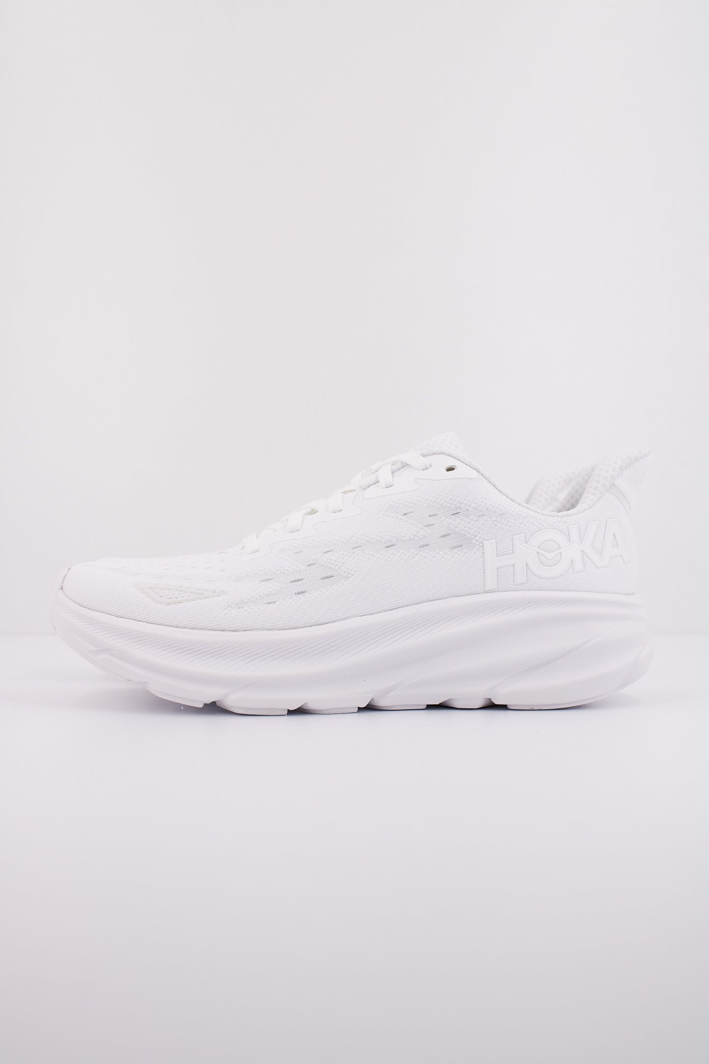 HOKA CLIFTON en color BLANCO (1)