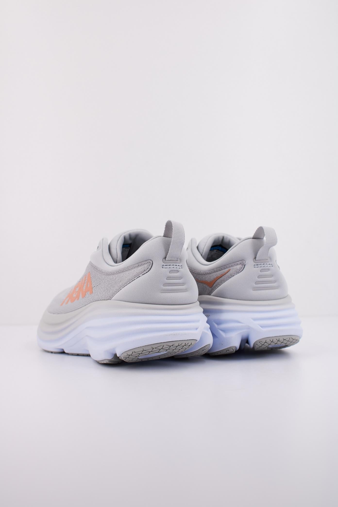HOKA BONDI en color GRIS (4)
