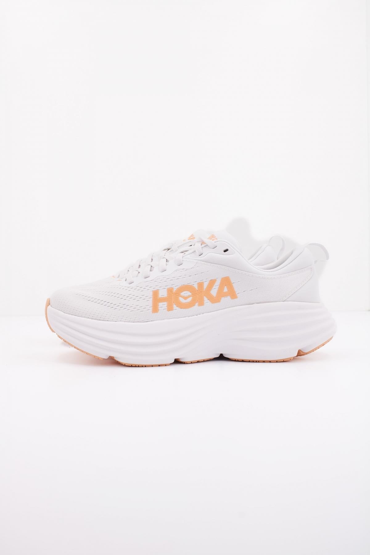 HOKA W BONDI en color BLANCO (1)