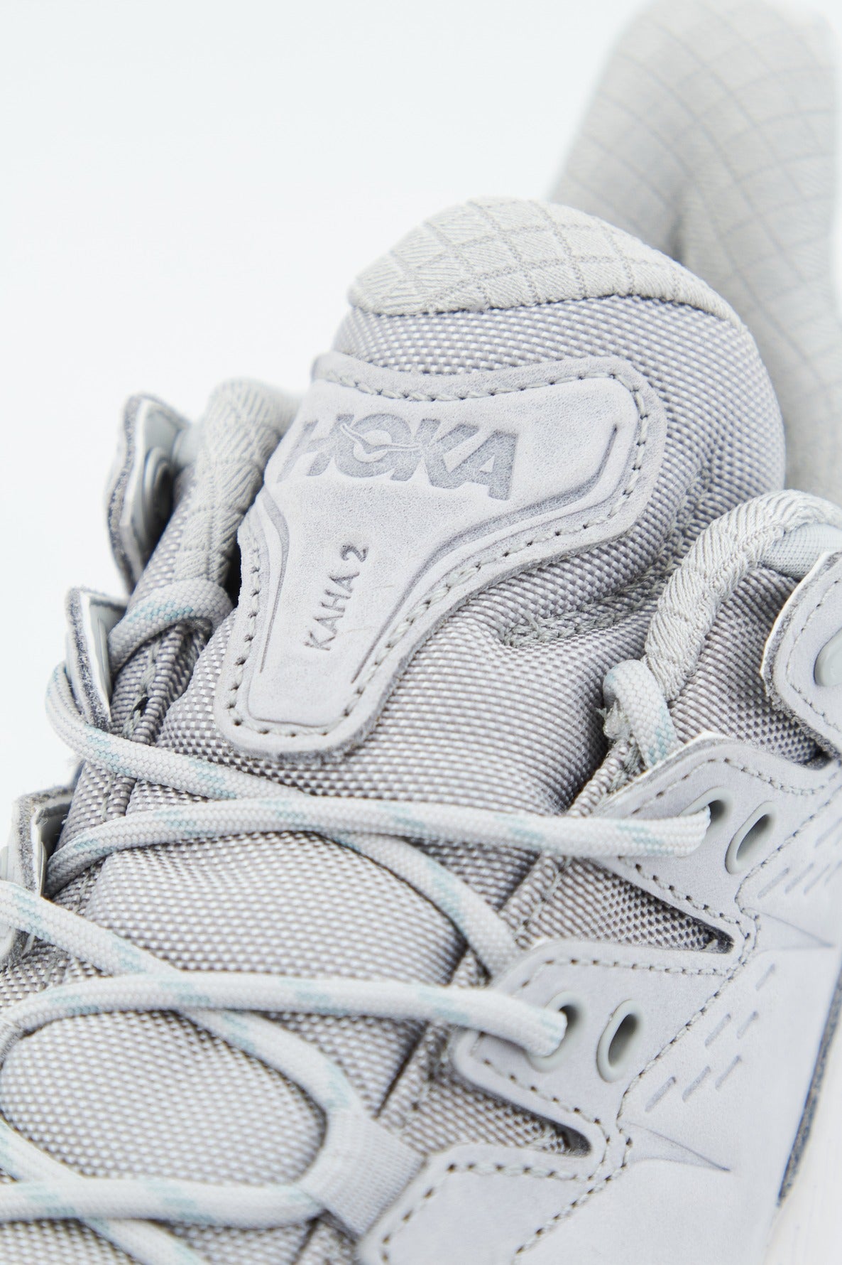 HOKA U KAHA LOW GTX en color GRIS (4)