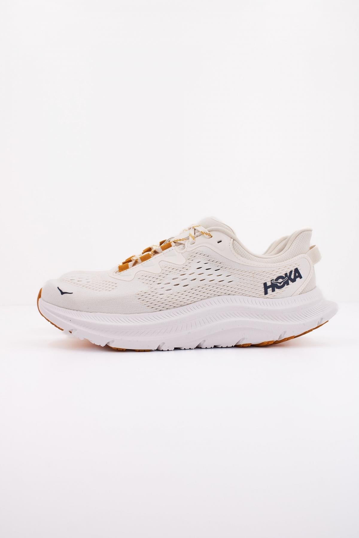 HOKA KAWANA en color BEIS (1)