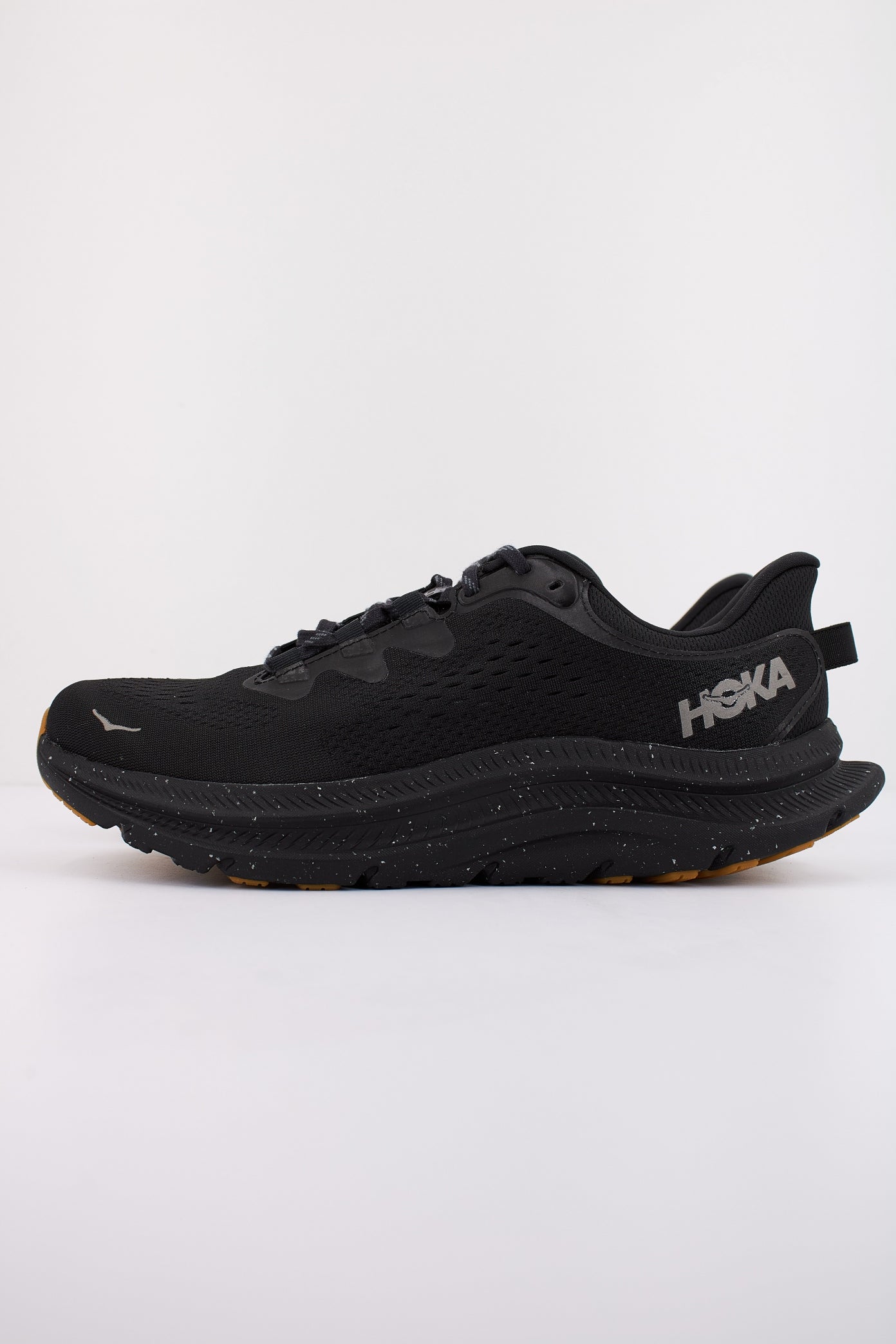 HOKA KAWANA en color NEGRO (1)