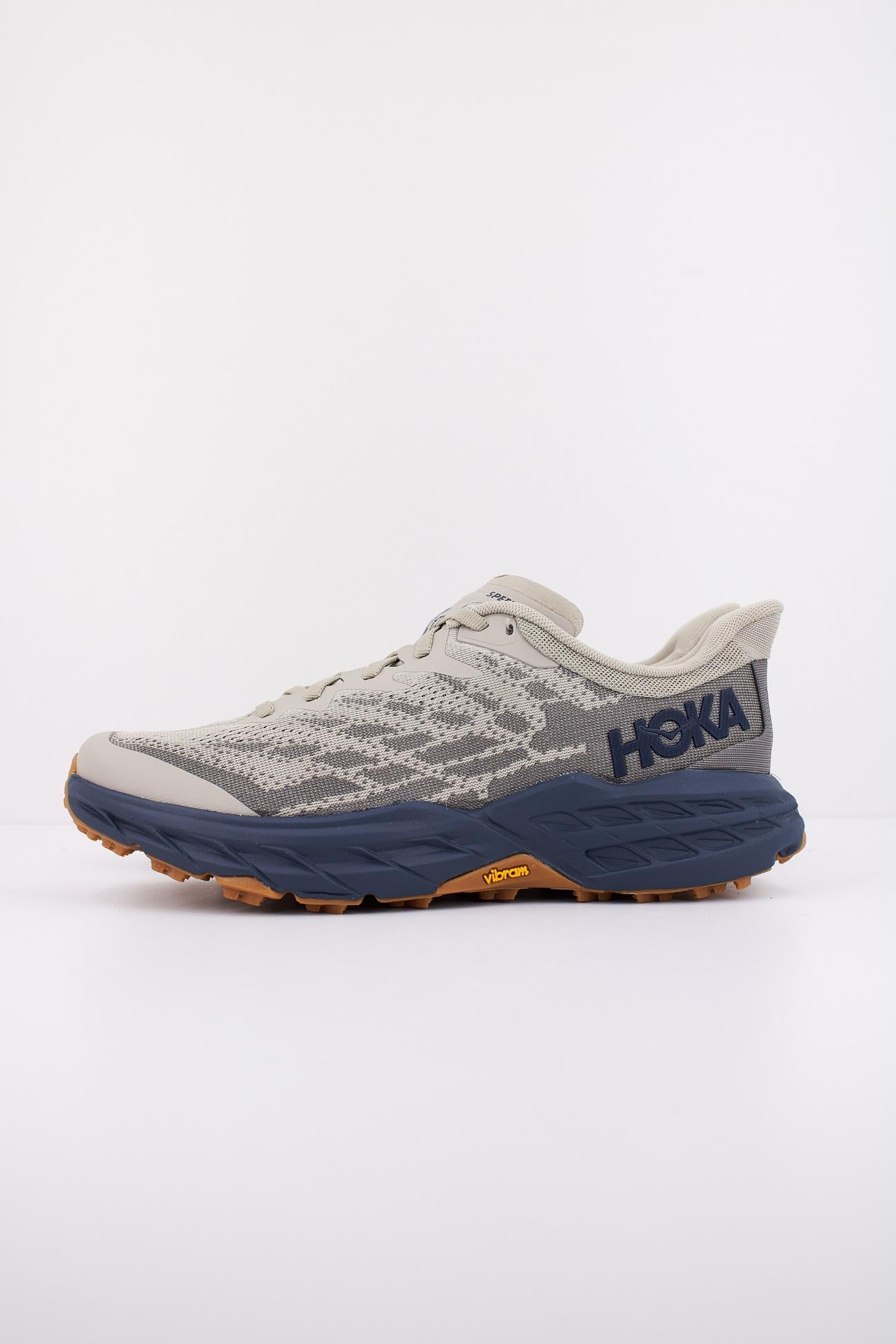 HOKA SPEEDGOAT en color MARRON (1)