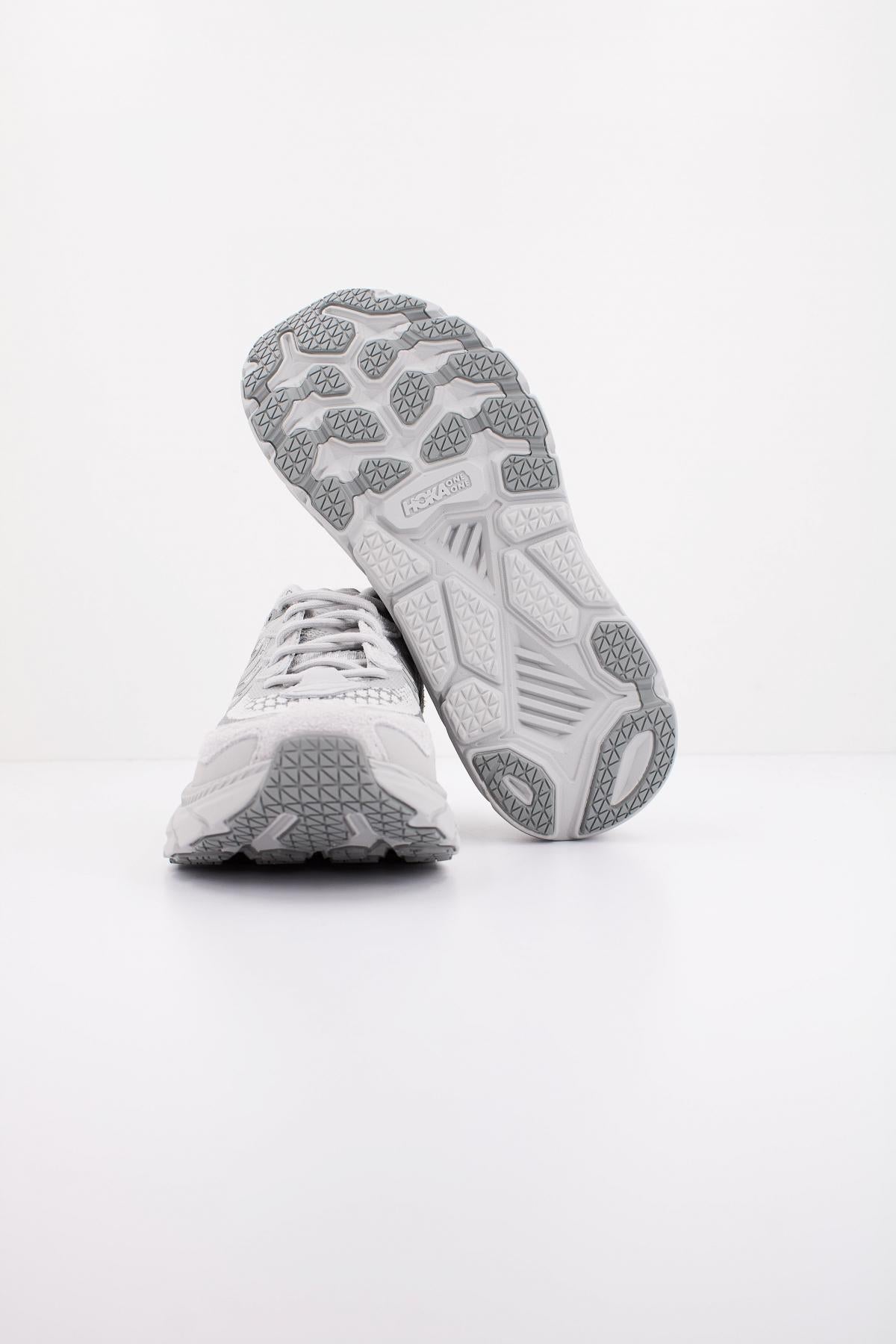 HOKA U CLIFTON LS en color GRIS (4)