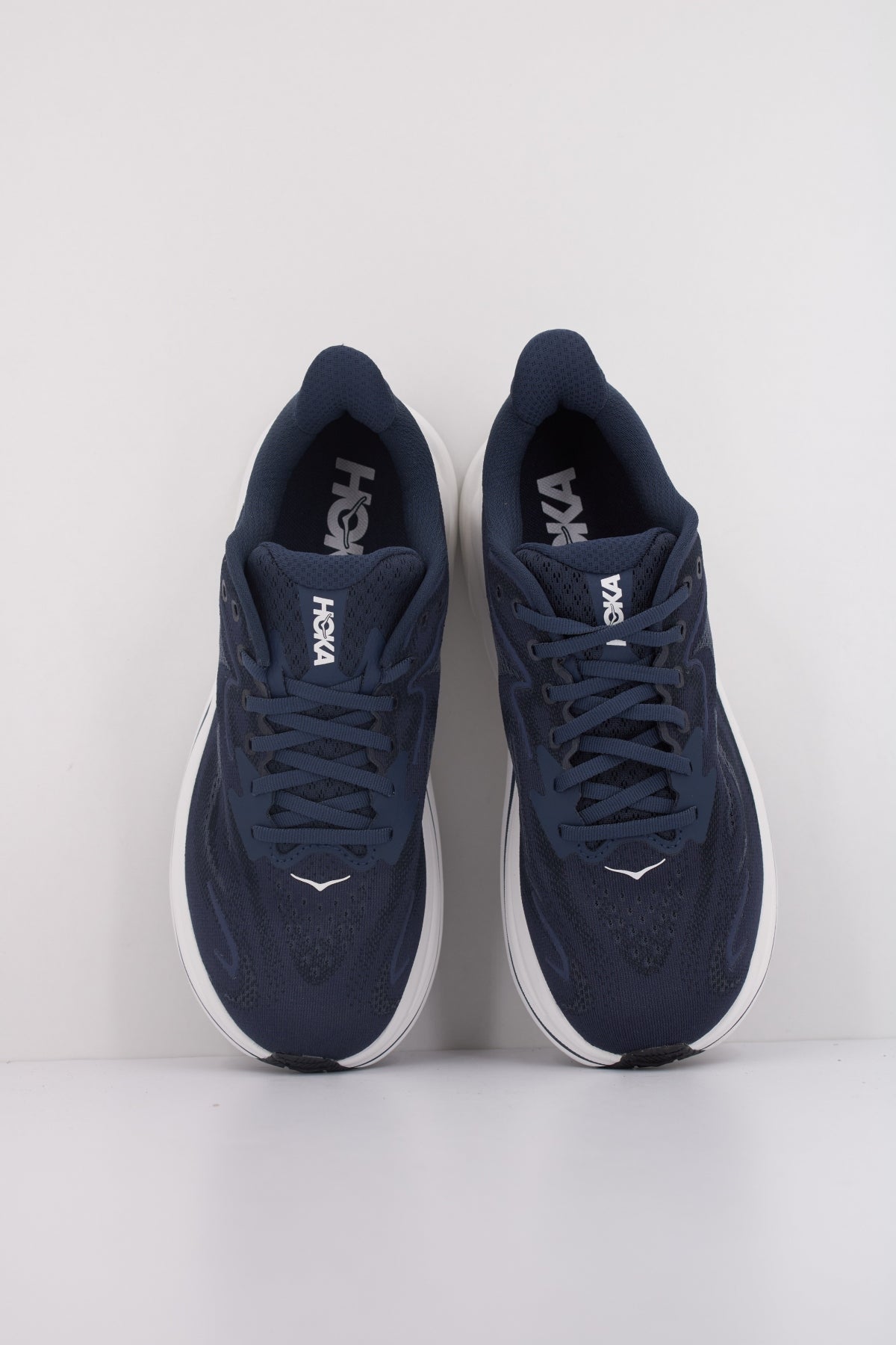 HOKA CLIFTON en color AZUL (3)
