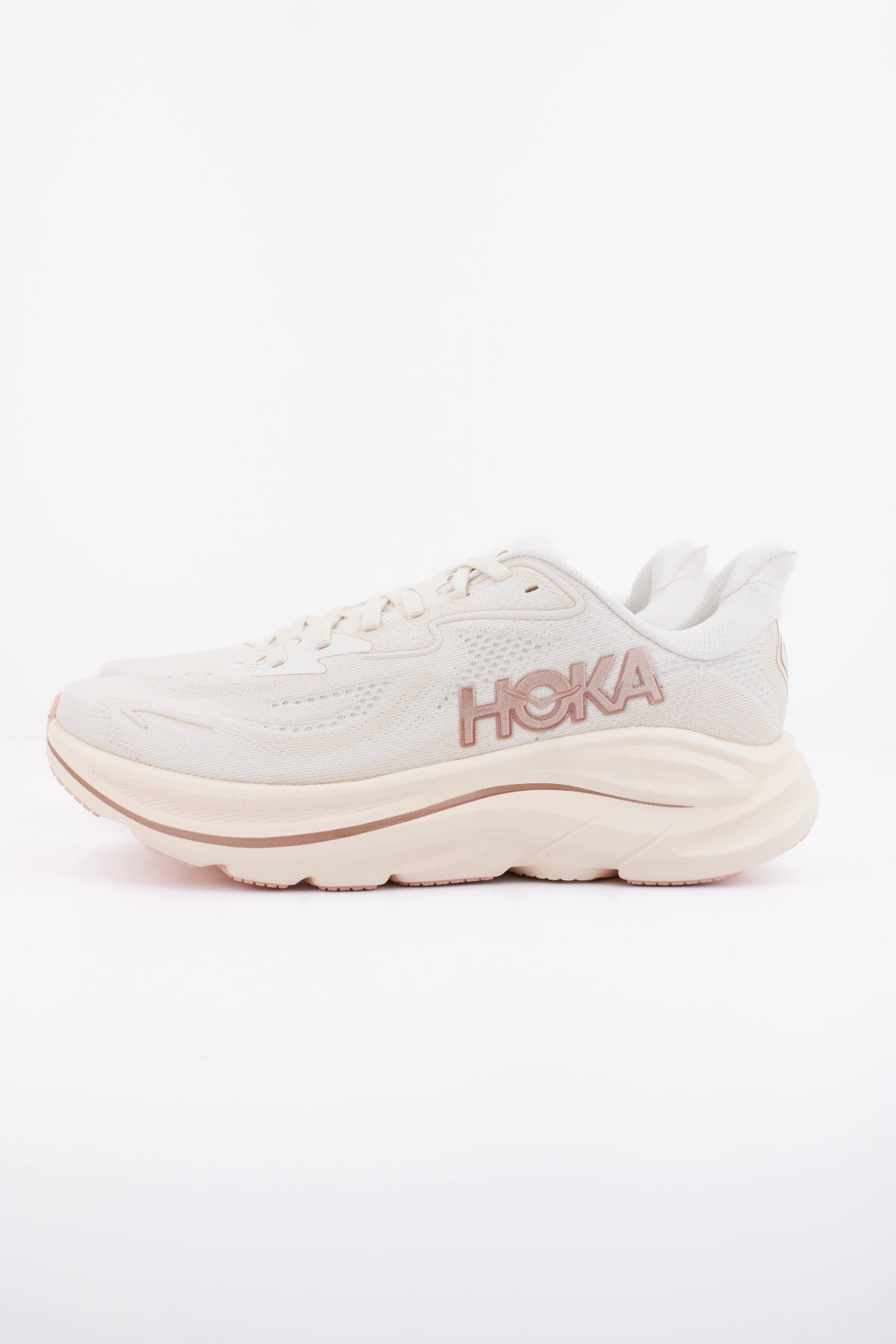 HOKA W CLIFTON en color BLANCO (1)