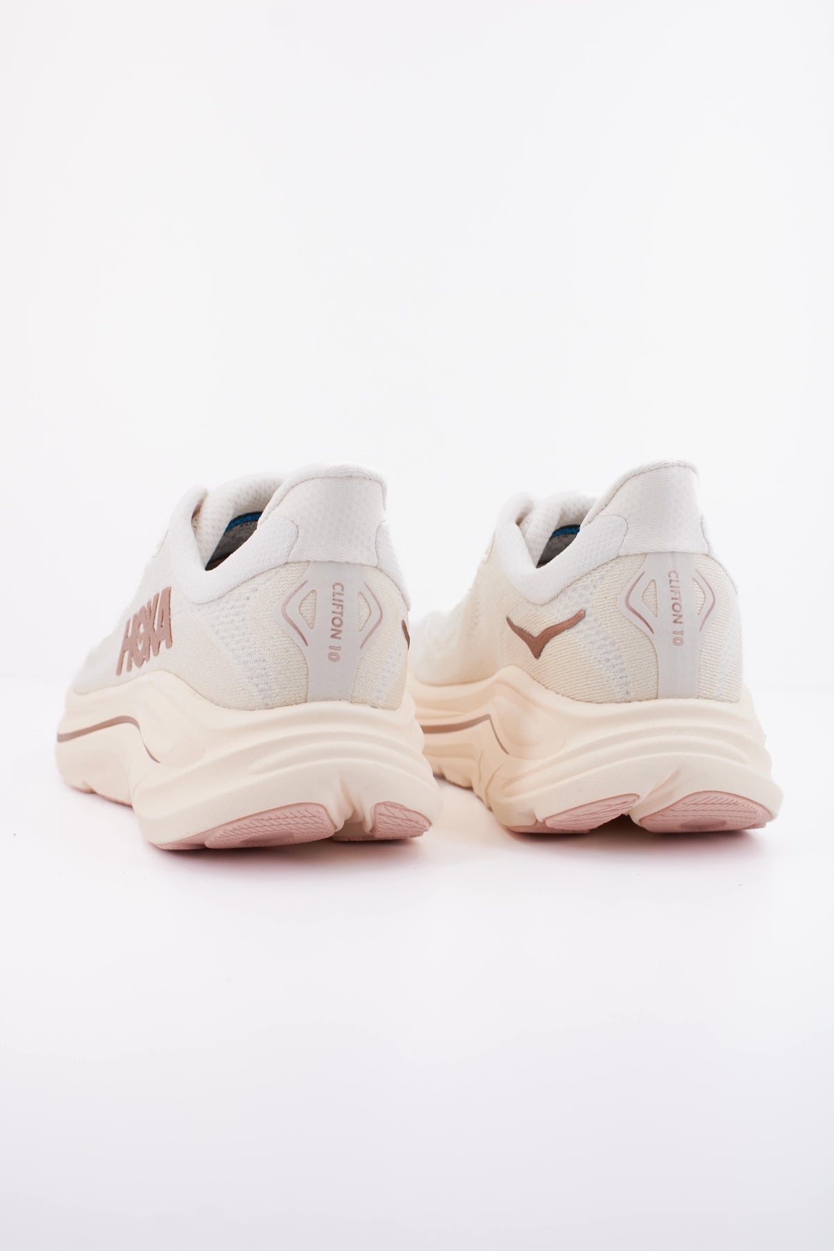 HOKA W CLIFTON en color BLANCO (4)