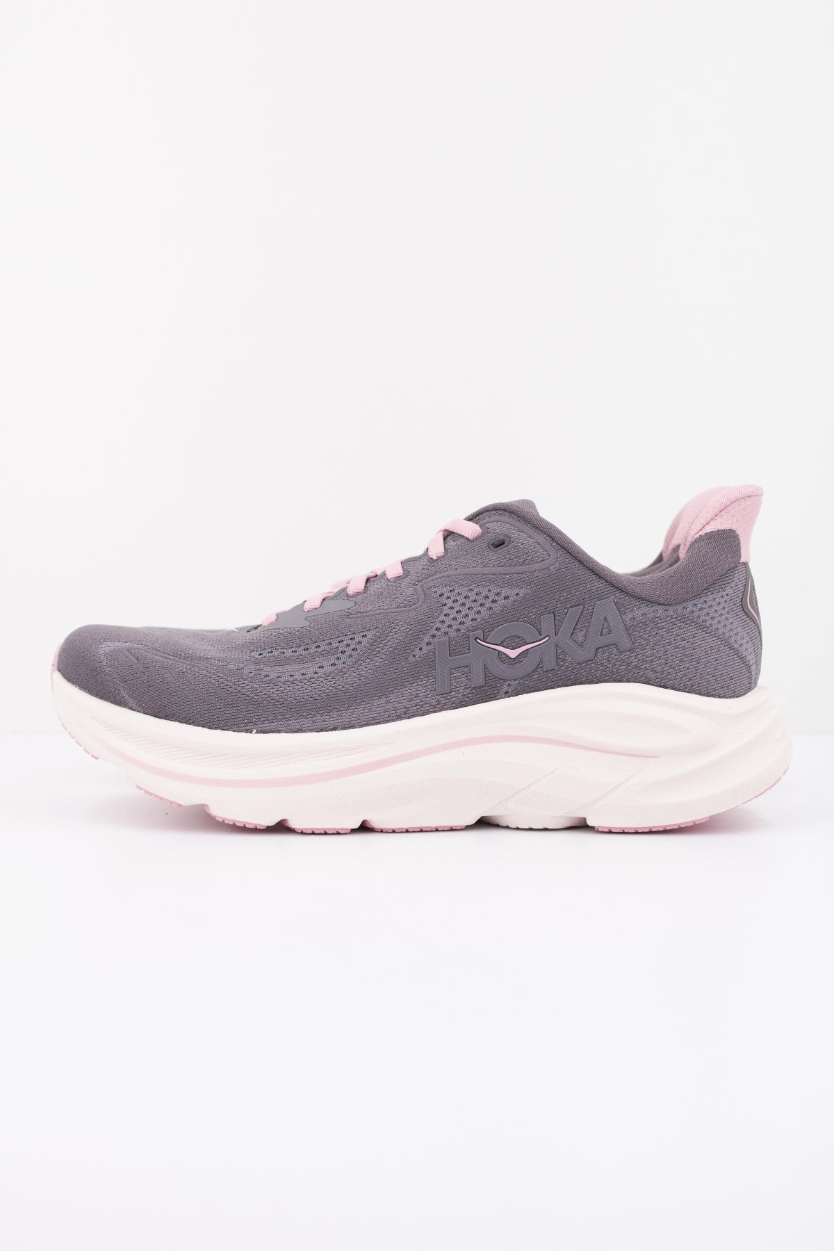 HOKA W CLIFTON en color GRIS (1)