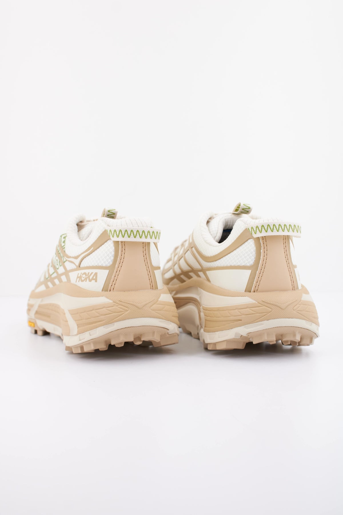 HOKA U MAFATE THREE en color BEIS (4)