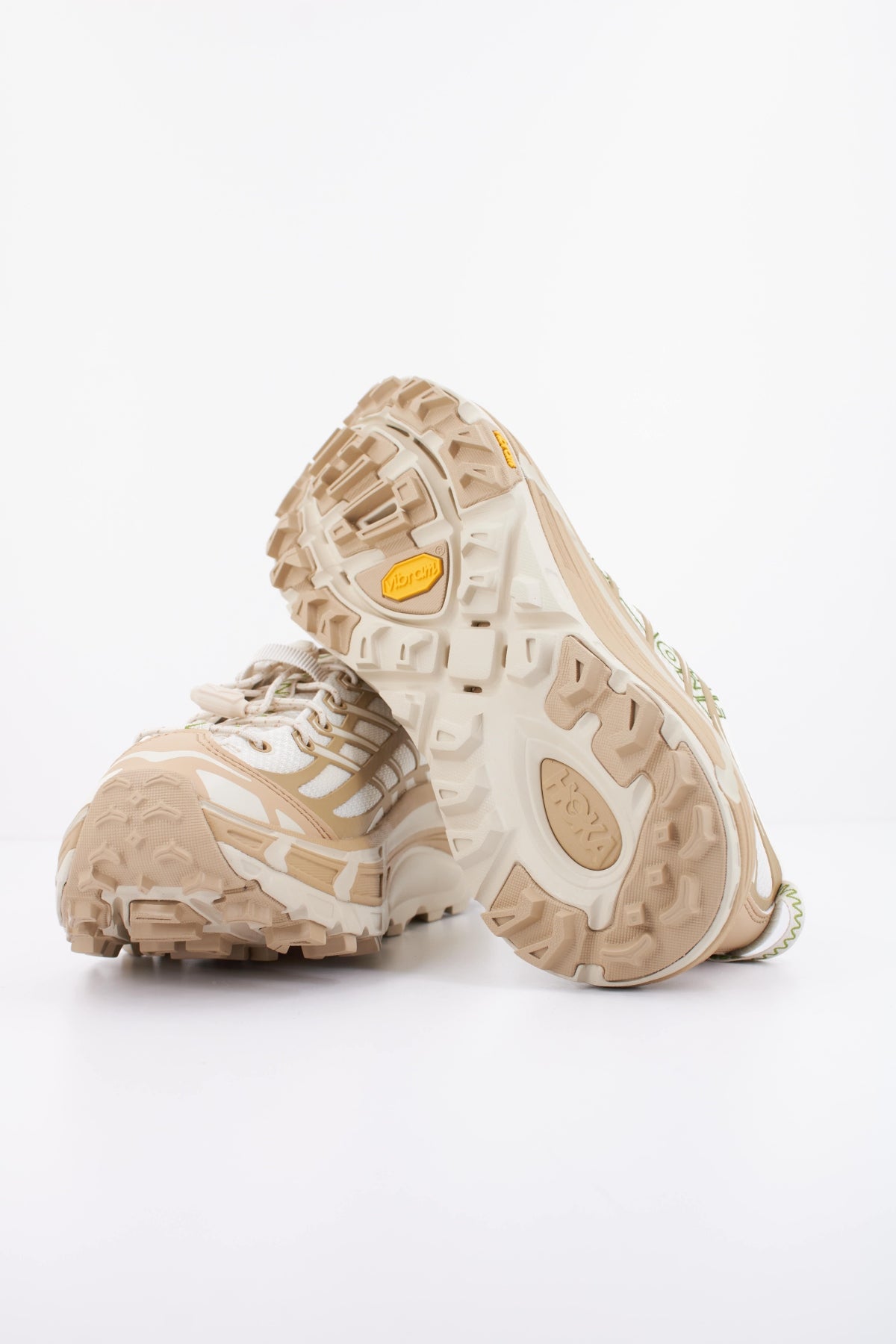 HOKA U MAFATE THREE en color BEIS (5)