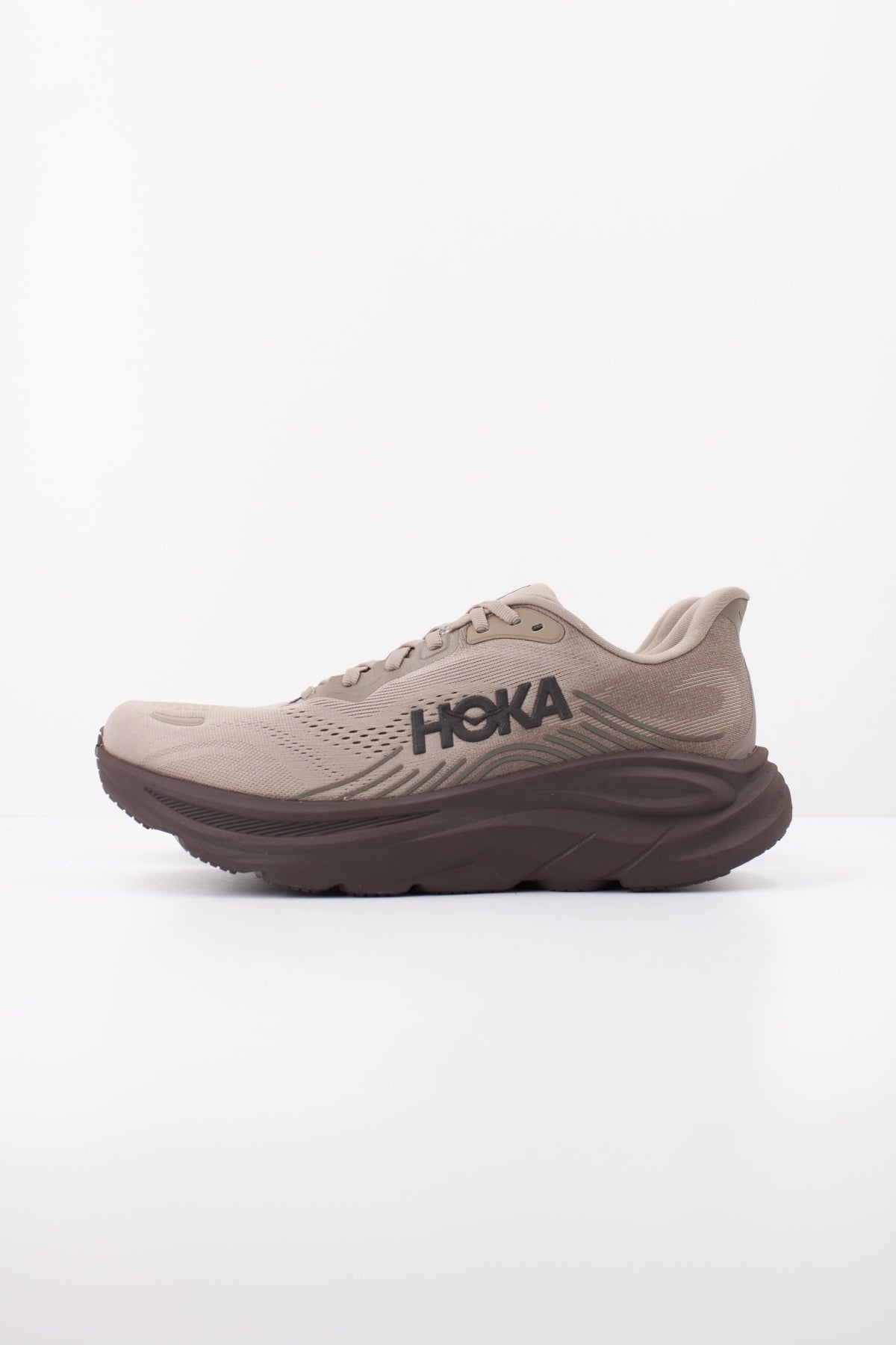 HOKA ZAPATILLA CLIFTON en color BEIS (1)