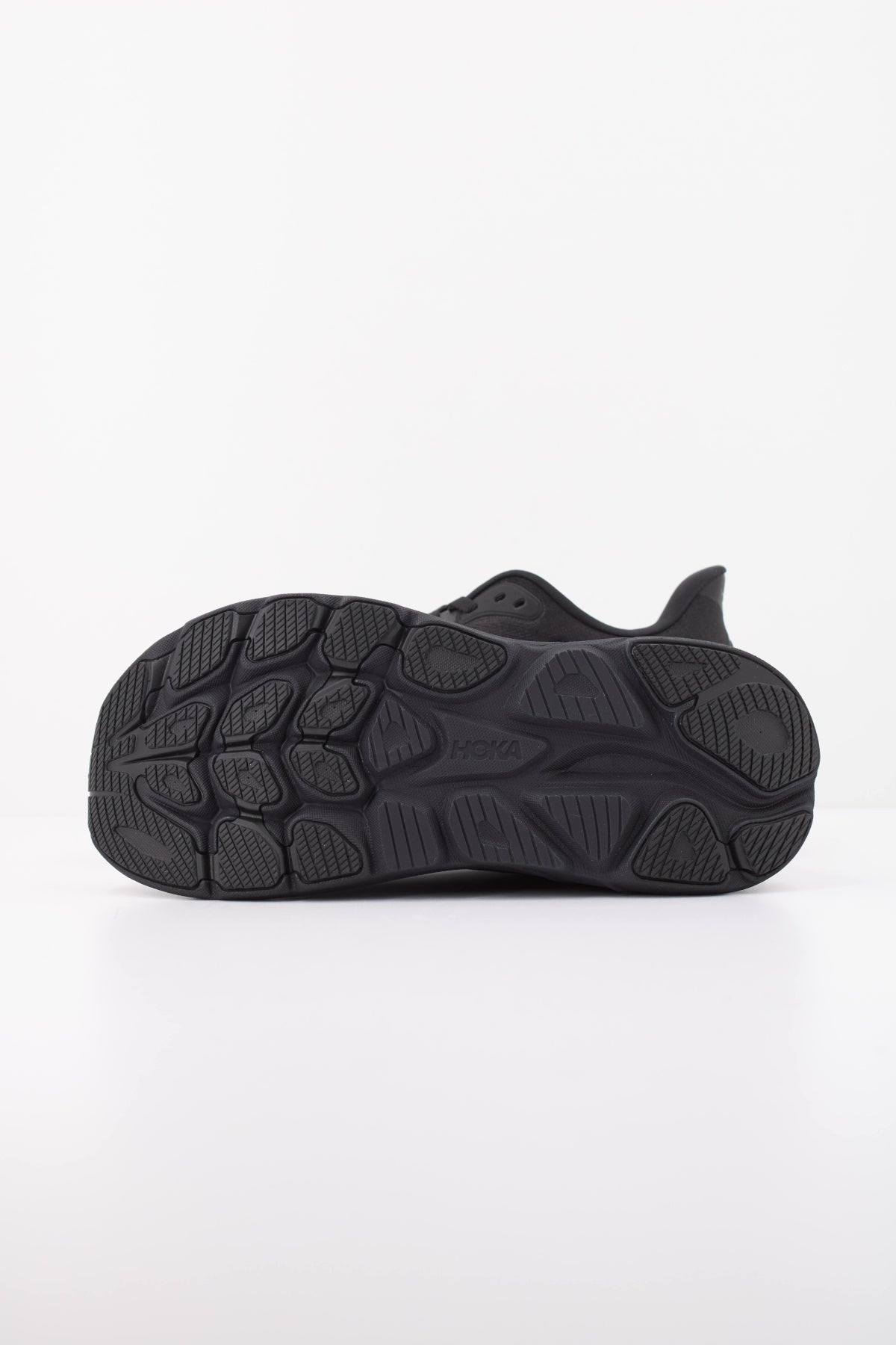 HOKA HO ZAPATILLA W CLIFTON en color NEGRO (5)