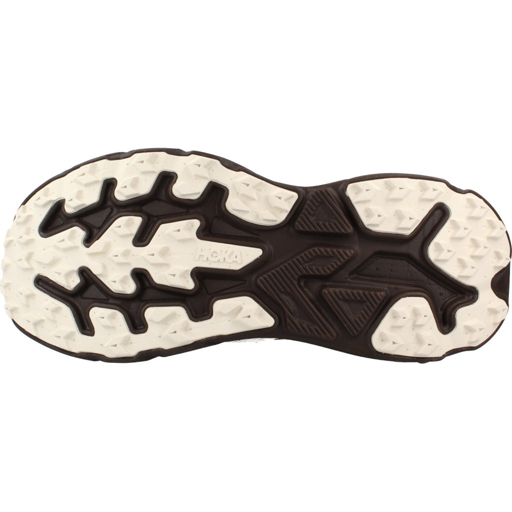 HOKA ZAPATILLA CHALLENGER en color BEIS (6)